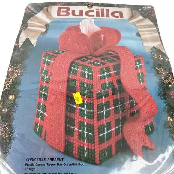 Bucilla Vintage Christmas Present Plastic Canvas Tissue Box Cover Gift Box New - Picture 10 of 12